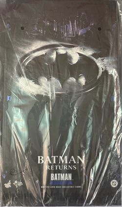 Hot toys Batman Returns 2.0 deluxe edition