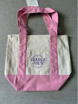 Trader Joe’s Pink Spring Mini Tote Bag 🌸💗