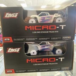Losi Micro T 1/28 Scale 2WD Stadium Truck. 