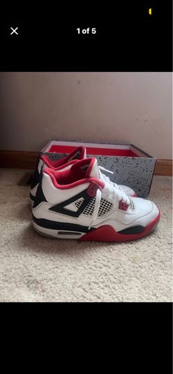 Jordan 4 Fire red size 6.5y