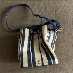 Tory Burch Bucket Bag