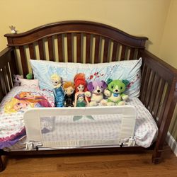 Wood Baby Crib/Toddler Bed With Metal Rail, Mattress, Mattress Protectors, Sheets