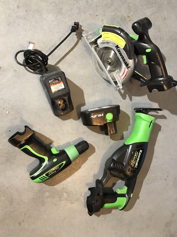 Kawasaki 21.6V DRILL SET - 21.6v Reciprocating Saw - 21.6v Circular Saw - 21.6v Battery and charger ALL WORKING GOOD