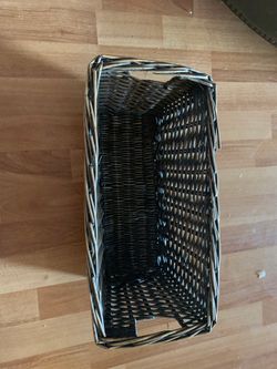 Square Edged willow basket