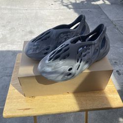 Adidas Yeezy Foam Runner Mx Granite 