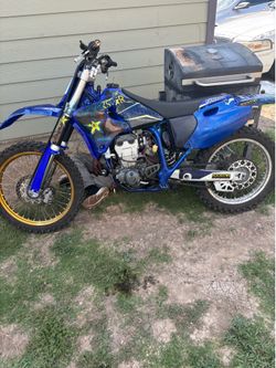 450 Yamaha  dirt bike