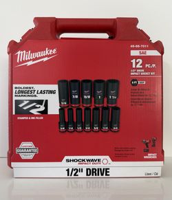 Milwaukee SHOCKWAVE Impact Duty 1/2" Drive 12-Piece SAE Deep Impact Socket Set 49-66-7011