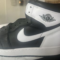 12m Air Jordan 1 Retro High OG Black/White-White