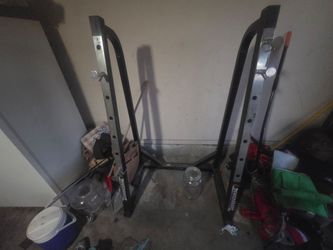 Squat Machine/ Beach Press Machine