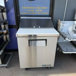 True Refrigerated Sandwich Salad Prep Table 