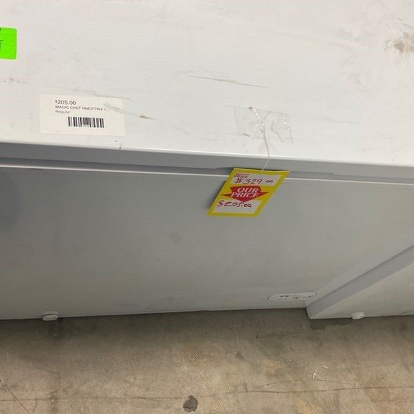 Magic Chef HMCF7W4 Chest Freezer for Sale in Gardena, CA OfferUp
