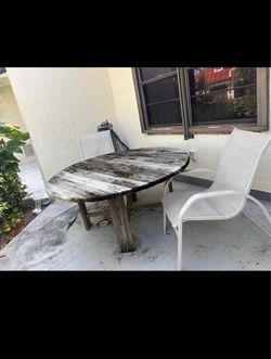 Outdoor Table with chairs