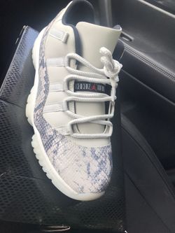 AIR JORDAN 11 RETRO LOW LE Sz. 11