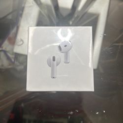 NEW AirPods 4’s