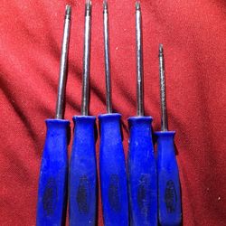 set of 5 cummins tool hex drivers! 