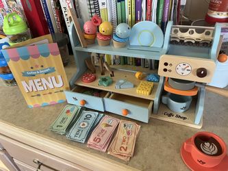 Wooden Ice Cream and coffee set