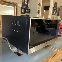 Microwave,Panasonic “ The Genius Sensor 1250 W