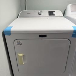 MAYTAG Electric Dryer – NEW 