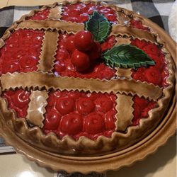 Vintage  Cherry pie holder with lid