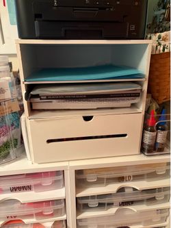 Modular Cube Ribbon Storage Organizer with Shelf