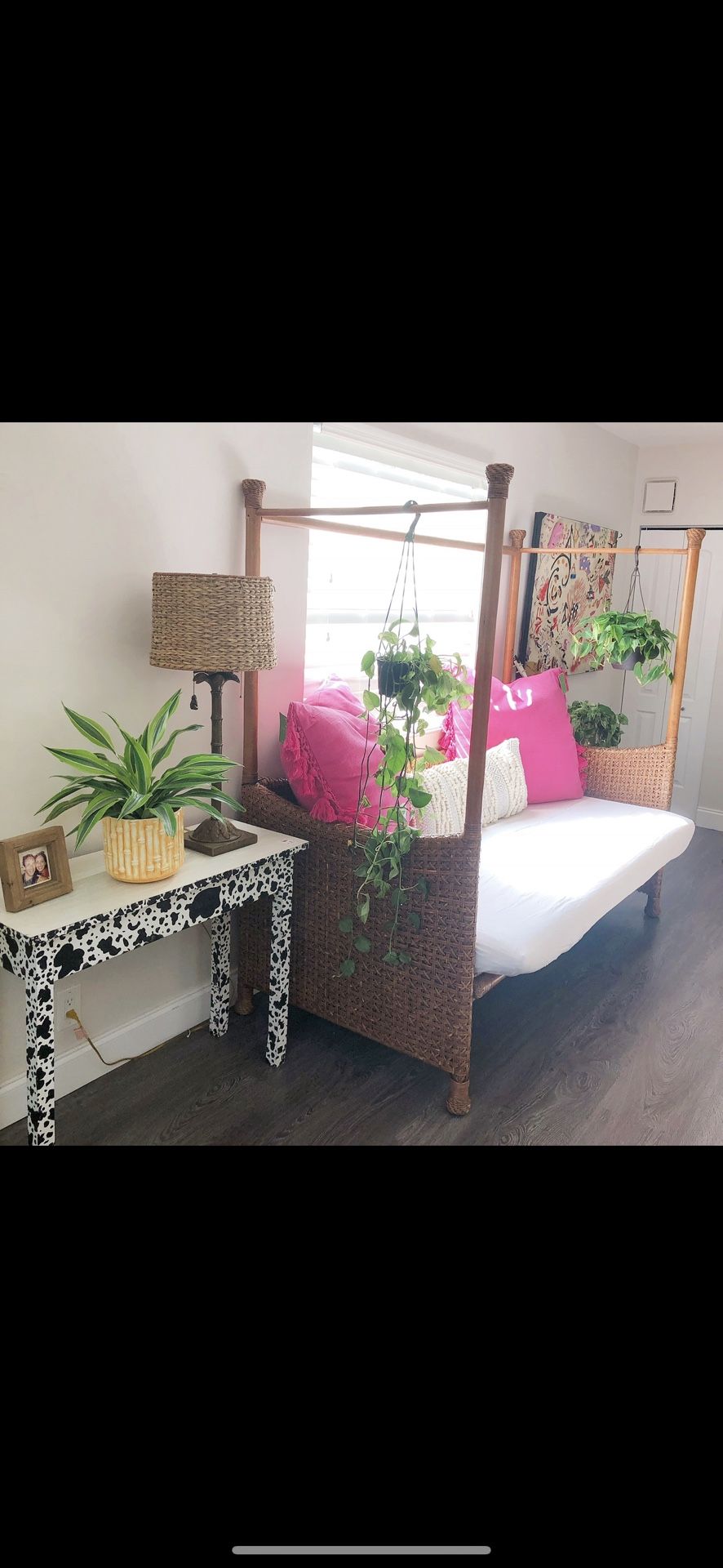 Vintage Rattan Daybed