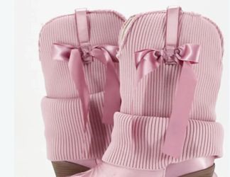Pink ribbed knit boots with bow detail #boots #ribbed size 9 new