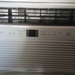 Frigidaire Window Air Conditioner 