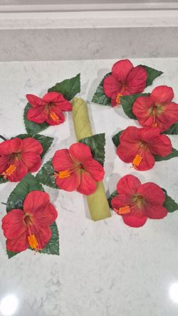 Red Hibiscus  Napkin Ring, 8 count