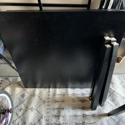Dining Table All Black Great Conditions Included 4 Chairs 