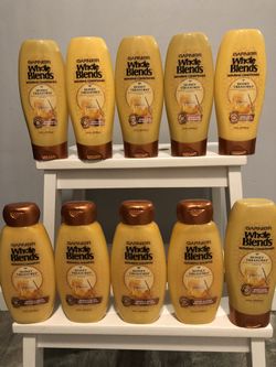 $25 10bottles of whole blends shampoo and Conditioner it’s 370ml each bottle brand new and pick up Gahanna