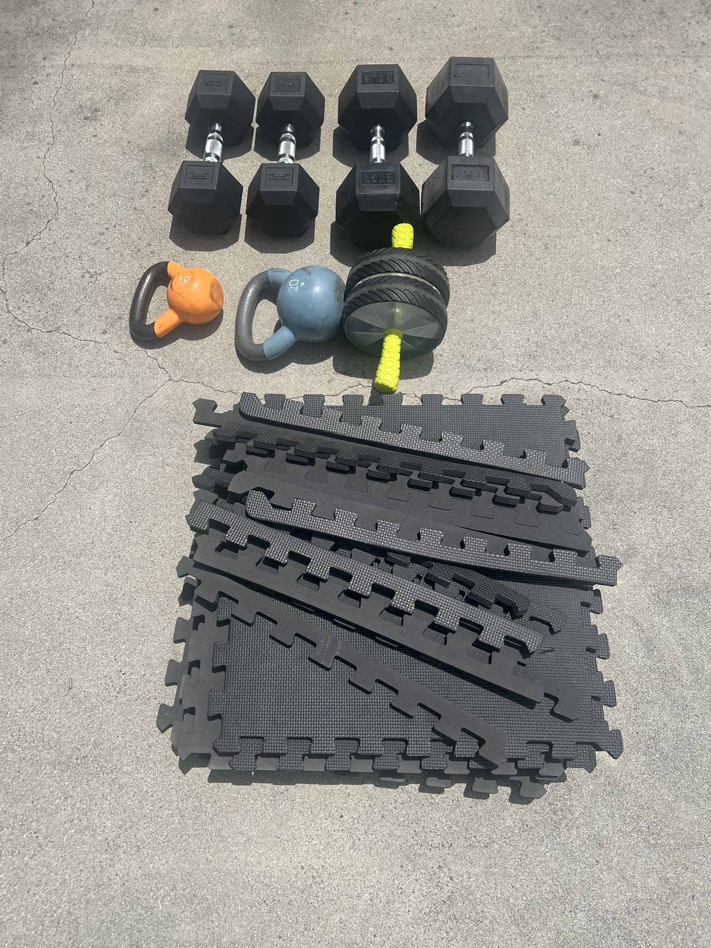 Weight Set & Floor Mat