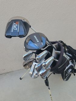 Callaway & Mizuno Golf Club Set Right Handed W/Callaway Stand Bag