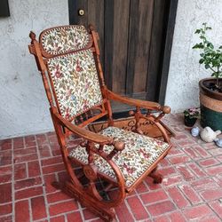 Antique Rocking Chair 