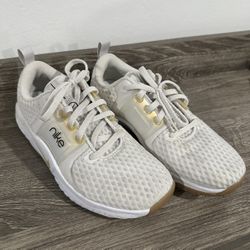 Women’s Nike Shoes