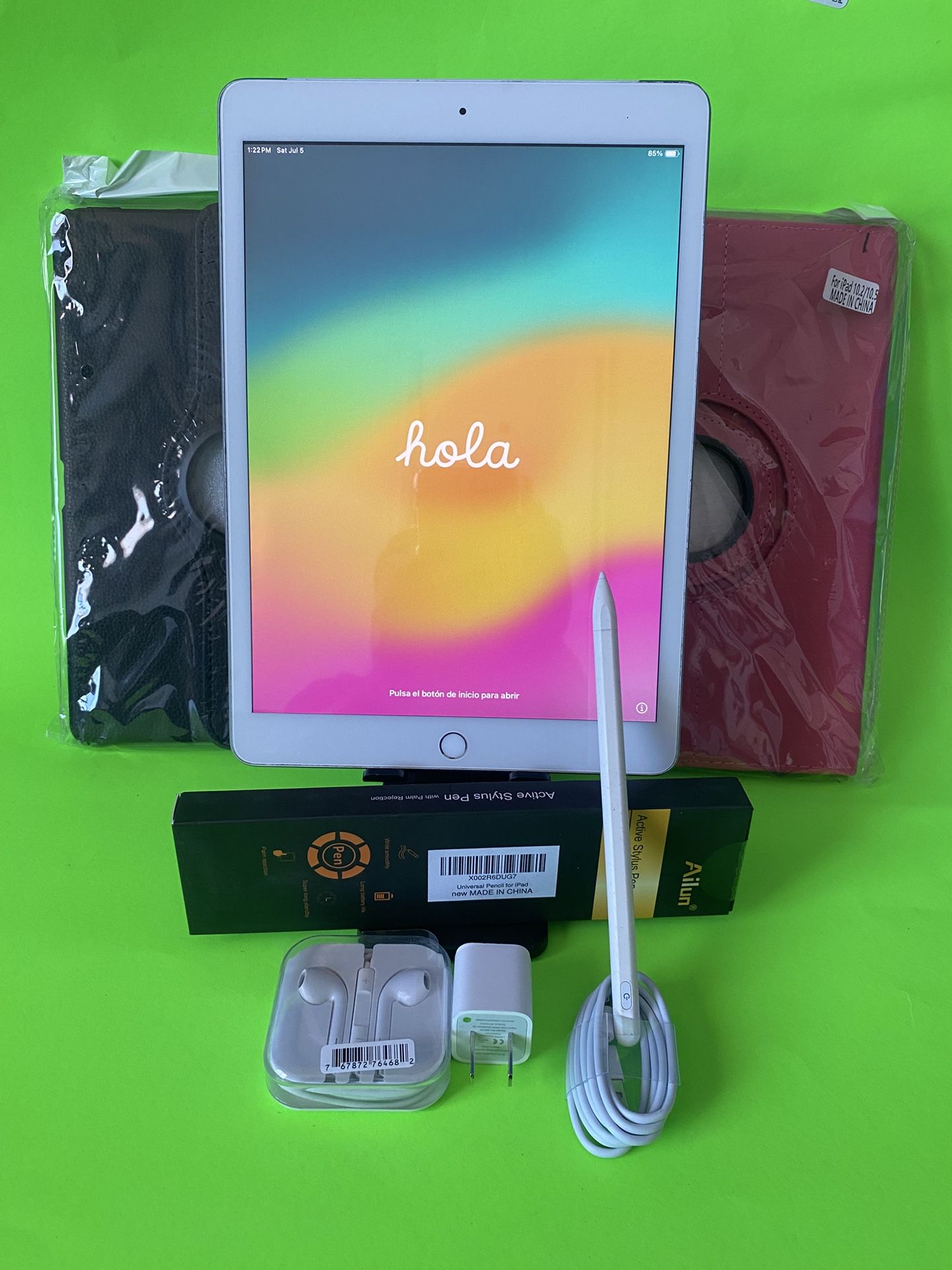 Apple IPad 7th Generation (10.2” Retina /Latest IOS 18) 32GB case  & Accessories 