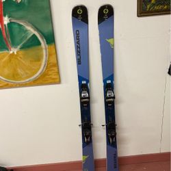 Blizzard Skis