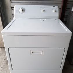 Amazing, Top Of The Line, Super Heavy Duty, King Size Capacity, Kenmore Elite Gas Dryer!!! Must See To Appreciate!!!