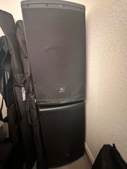 JBL EON615 Powered Speakers (Pair)