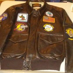 Top Gun. Size 44 Bomber Jacket