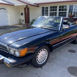 1987 Mercedes SL 560 