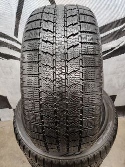 215/50r17 "Nubby New" TOYO Observe GSI-5 Winter studless snow tires