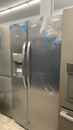 Frigidaire Side By Side Fridge In Stainless Steel!