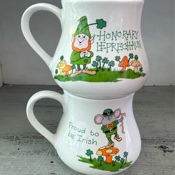 Set of 2 vintage 80s Russ Berrie St Pattys Day/ Irish Mugs Great cond. 15 ounce.