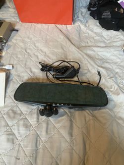  rear-view mirror dash camera and monitor system.