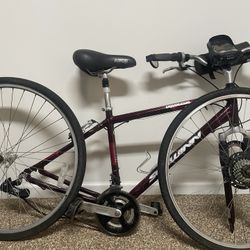 Shwinn Voyager 7 Speed Bike With  Accessories 