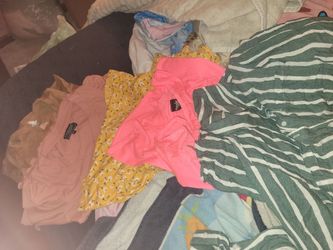 Womens M clothing