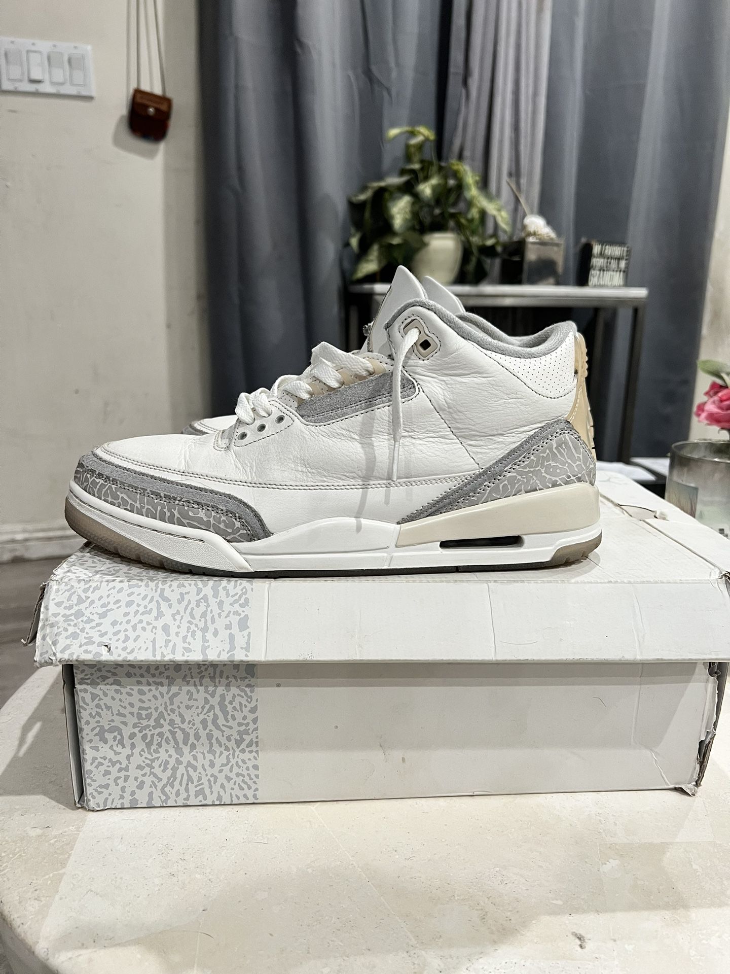 Air Jordan 3 Retro Craft Ivory Size 11.5