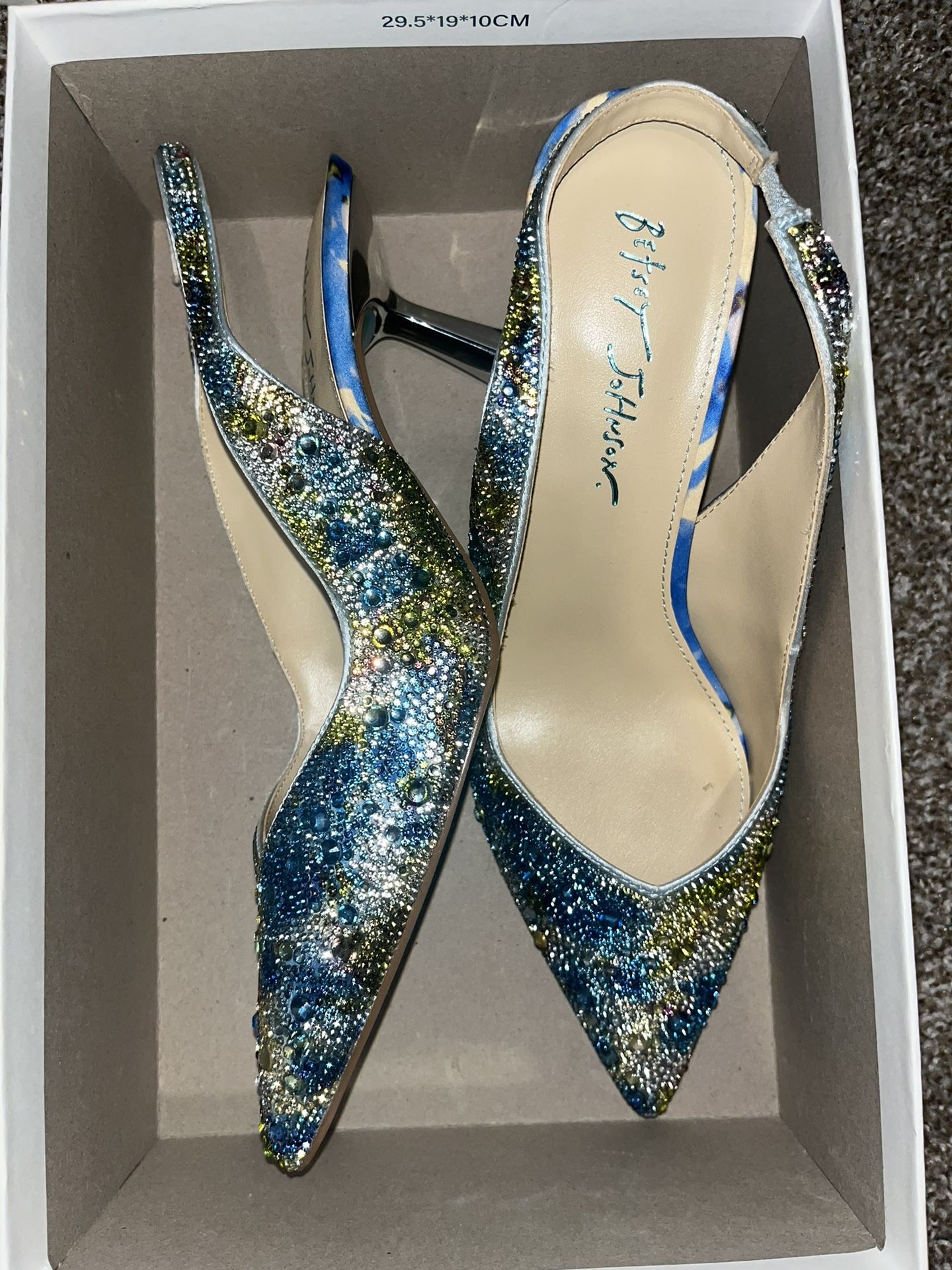 Gorge Brand New Kitty Heels Worn 30mins