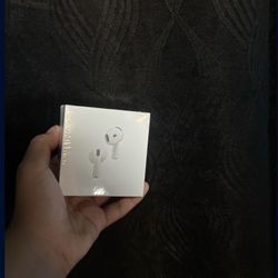 AirPods 4