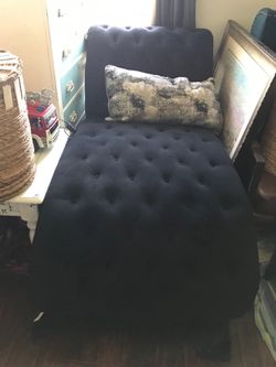 Chaise lounge chair